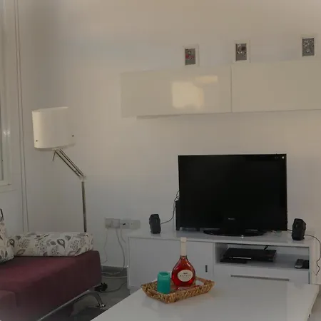Comfort Pool House Contactless Check In & High Speed Wifi Casa vacanze