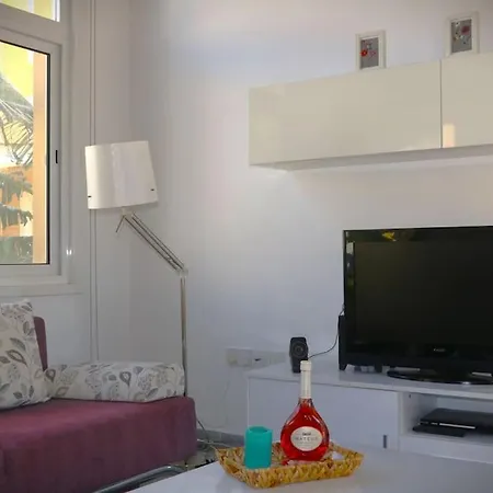 Comfort Pool House Contactless Check In & High Speed Wifi Kyrenia (Northern Cyprus)